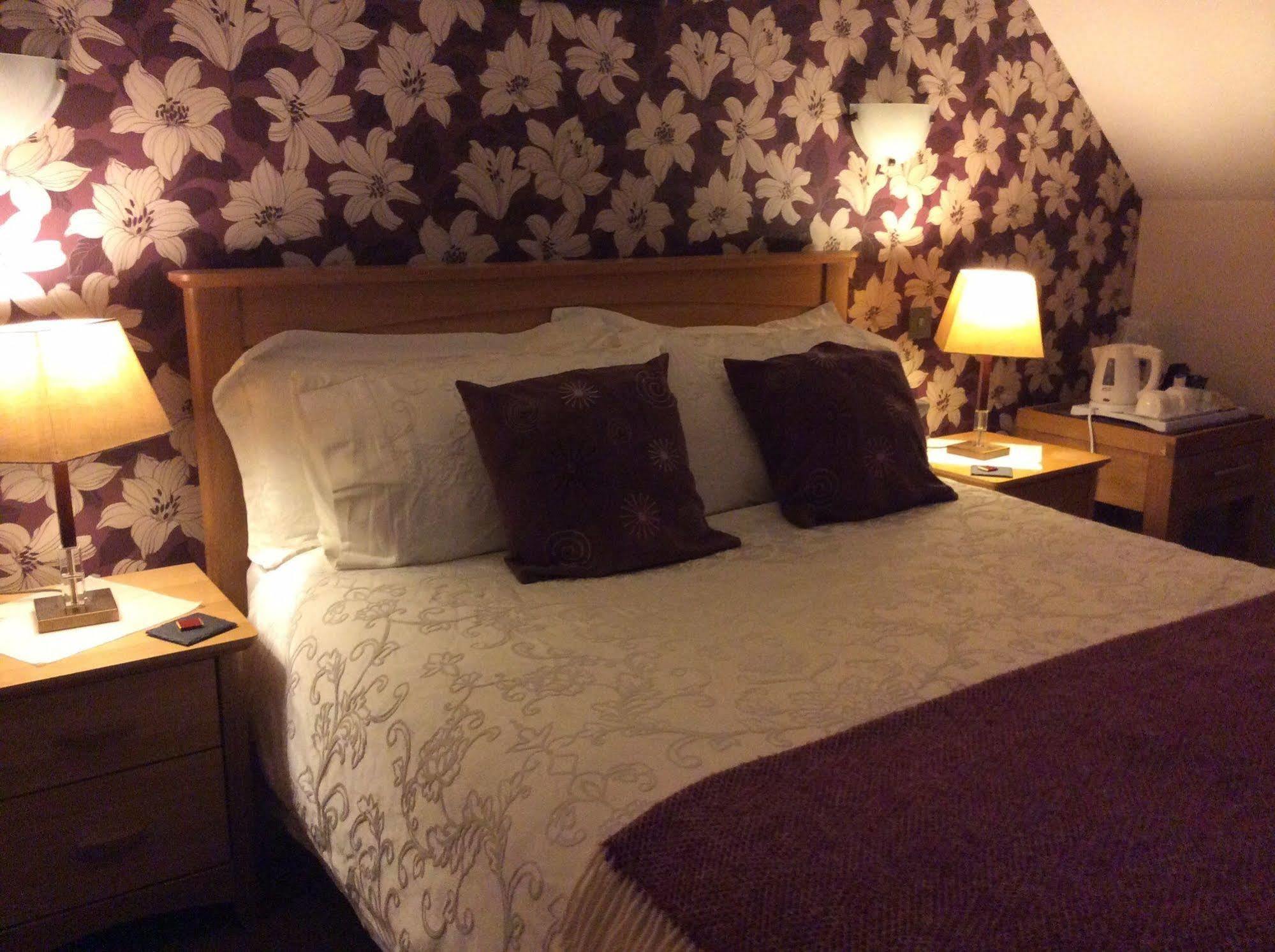 Castleview Bed & Breakfast Dufftown Exteriör bild