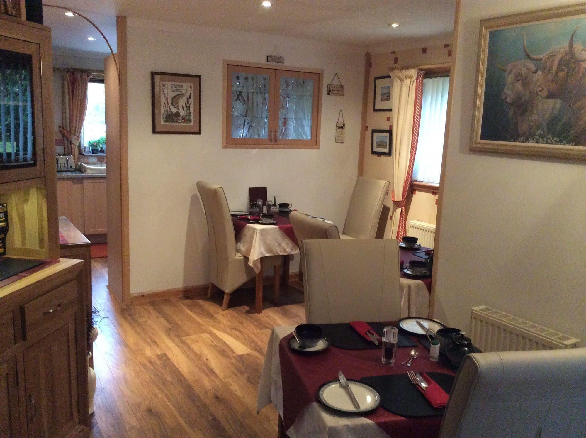 Castleview Bed & Breakfast Dufftown Exteriör bild